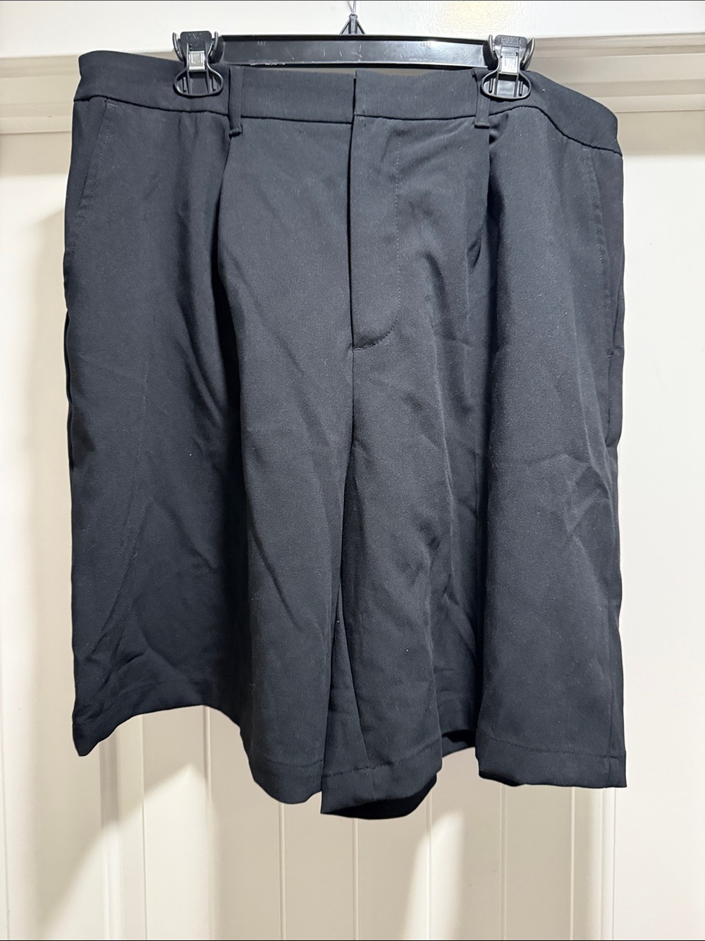 a new day Women's Black Flat-Front Dress Shorts